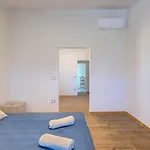 Nimi