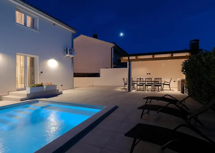Villa Nimi *